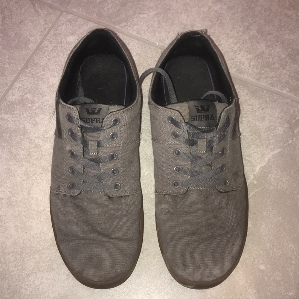 Supras